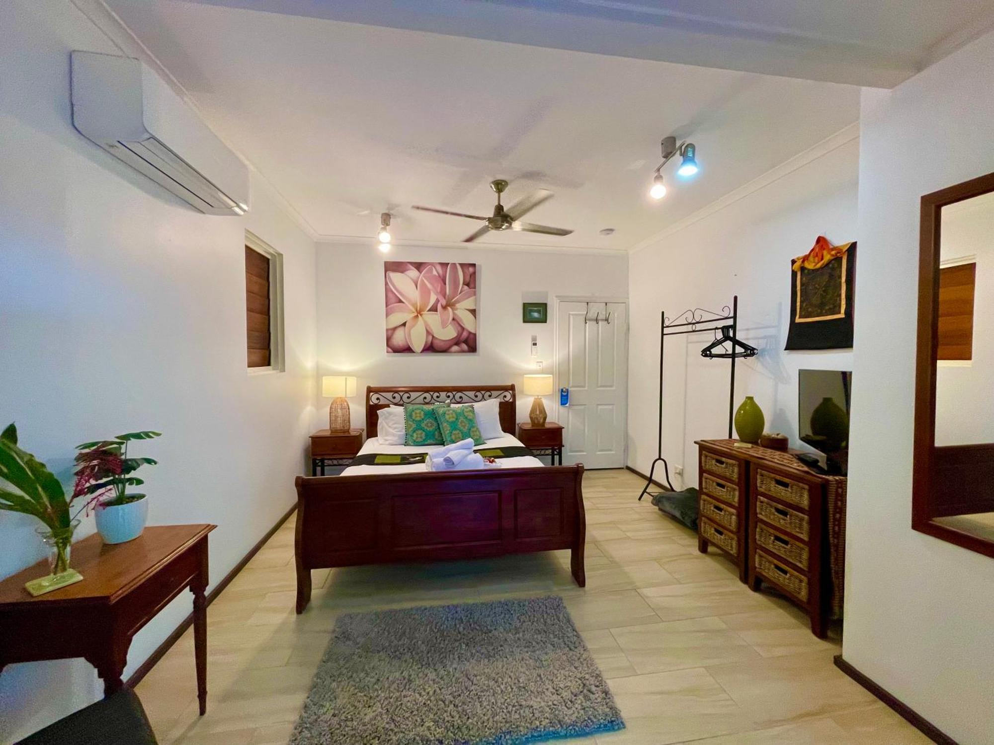 Hotel Karinya Clifton Beach Esterno foto